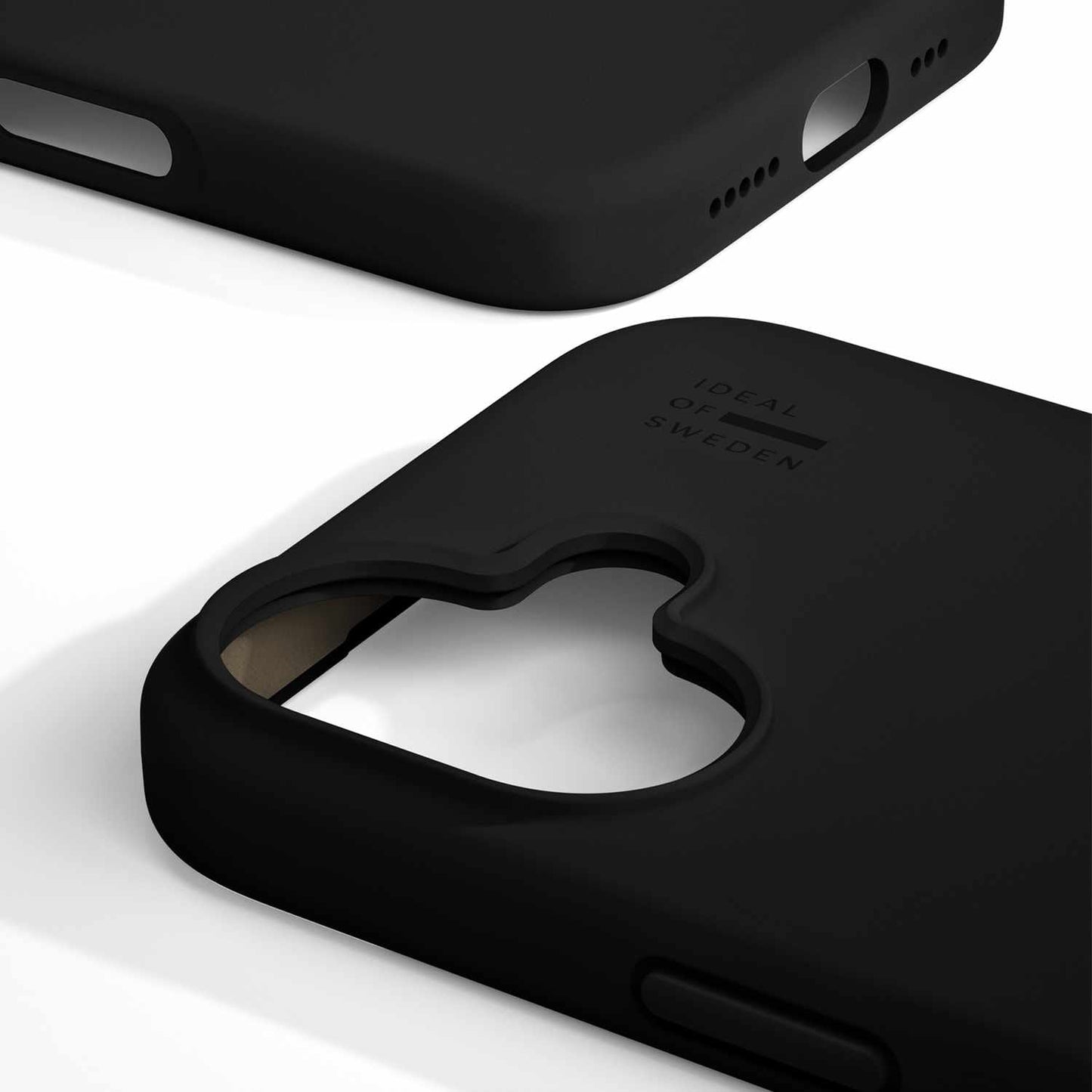 IDSICMSI246101 Silicone Case MagSafe iPhone 16 Black