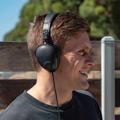 IFCHASTUDIOPRORBLK122 Studio Pro Wired Over-Ear Headphones Black