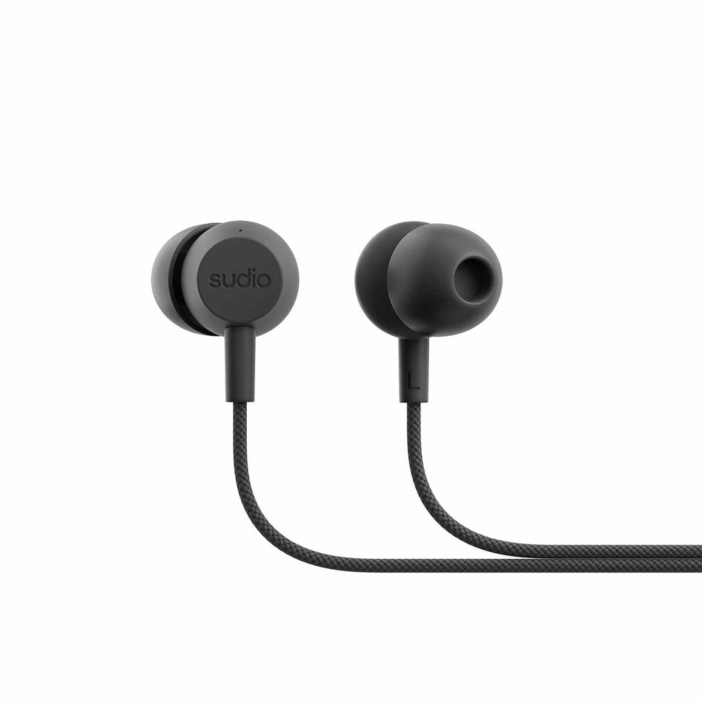 Sudio V3 Wired Earbuds Black