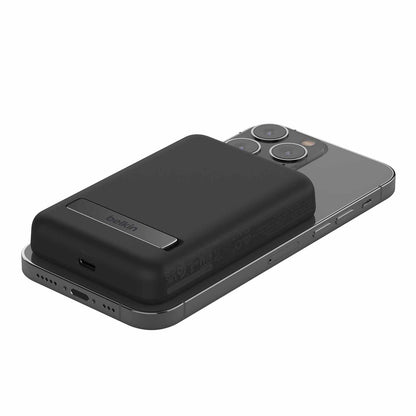 BPD004btBK 5K Magnetic Wireless Power Bank + Stand Black