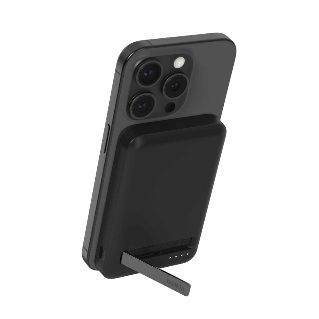 Belkin BoostCharge Pro Qi2 Wireless Power Bank 5.000 mAh 15 W Black