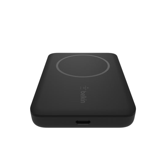 BPD002btBK BoostCharge Magnetic Portable 5W 3000 mAh Wireless Charger Black