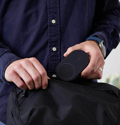 WIZ028ttBK BoostCharge 2-in-1 Magnetic Foldable Wireless Charger with Qi2 15W Black