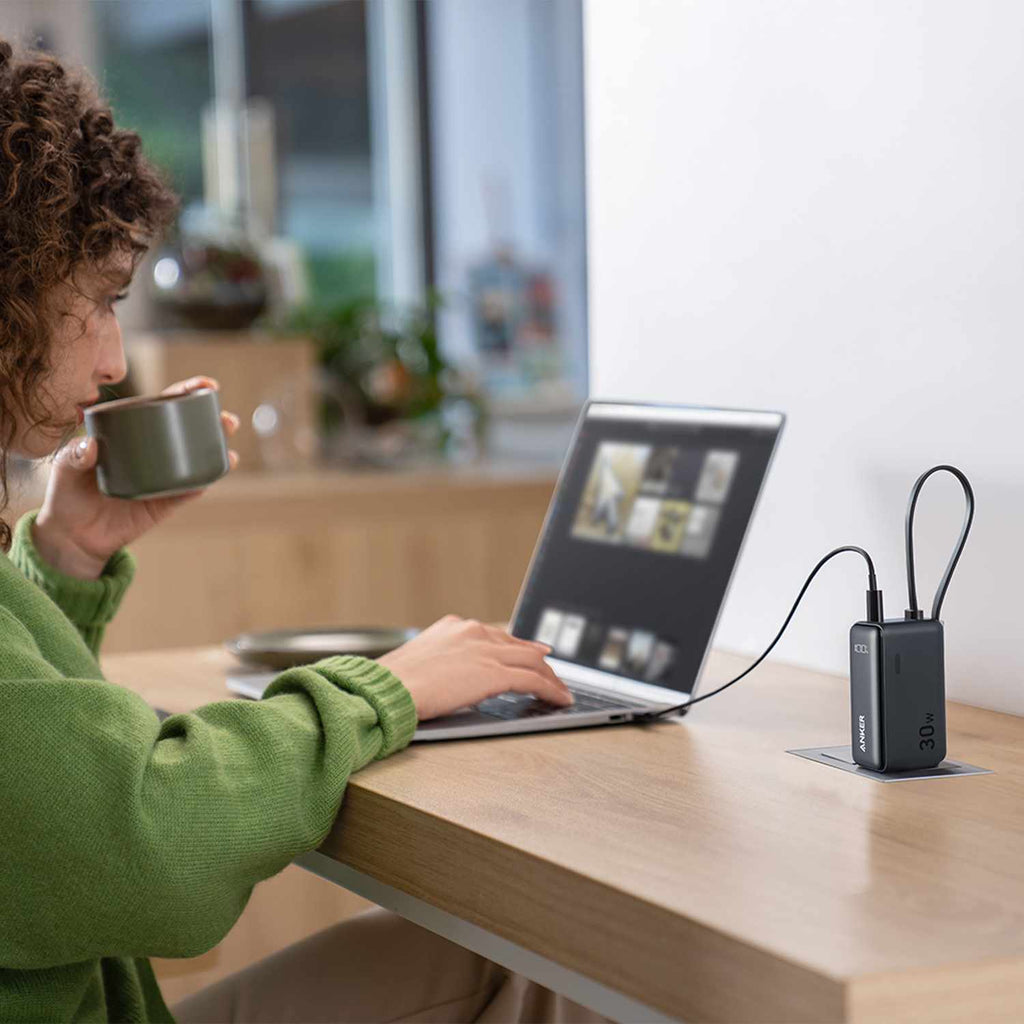 Anker Fusion Power Bank 5.000mAh 22.5W with USB-C Cable Black