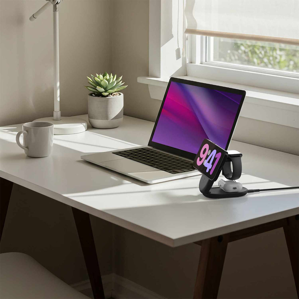 Belkin UltraCharge Qi2 3-in-1 Foldable Magnetic Charger 25W Black