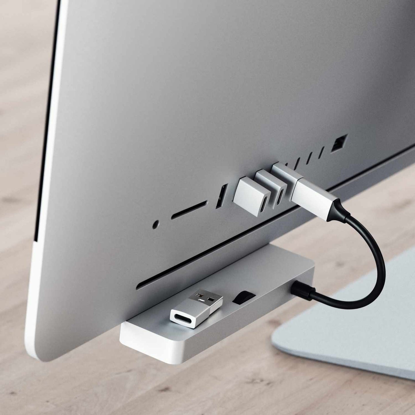 STTAUCS Type-A to Type-C Adapter Silver
