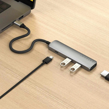 STP4SM 4-in-1 USB-C Slim Multiport Adapter 4K Space Gray