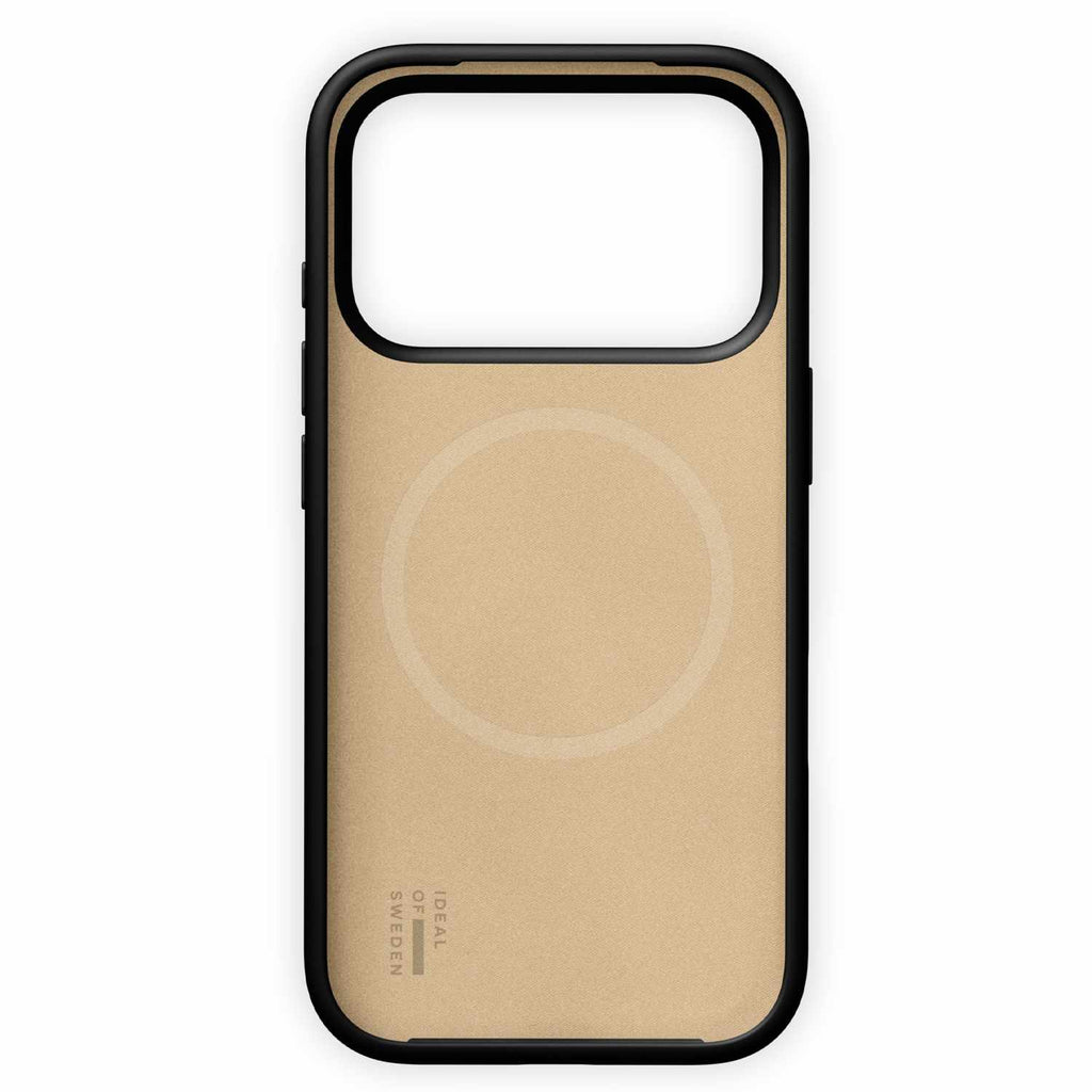 Ideal of Sweden Silicone MagSafe Case Black for iPhone 17 Pro Max