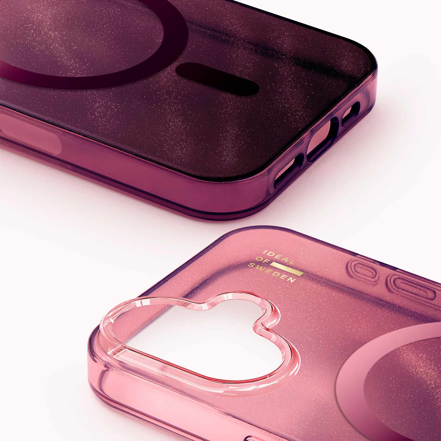 Ideal of Sweden Glitter Glow MagSafe Case Cherry Lacquer for iPhone 17
