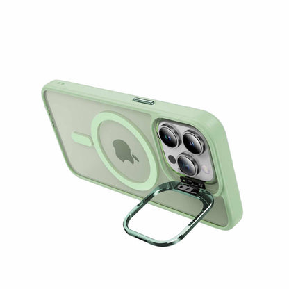 BECCMGIP155LG Chromatic Kick MagSafe Case iPhone 16e/15/14/13 Light Green