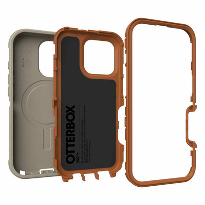 7796030 Defender Pro MagSafe Case iPhone 16 Pro Realtree